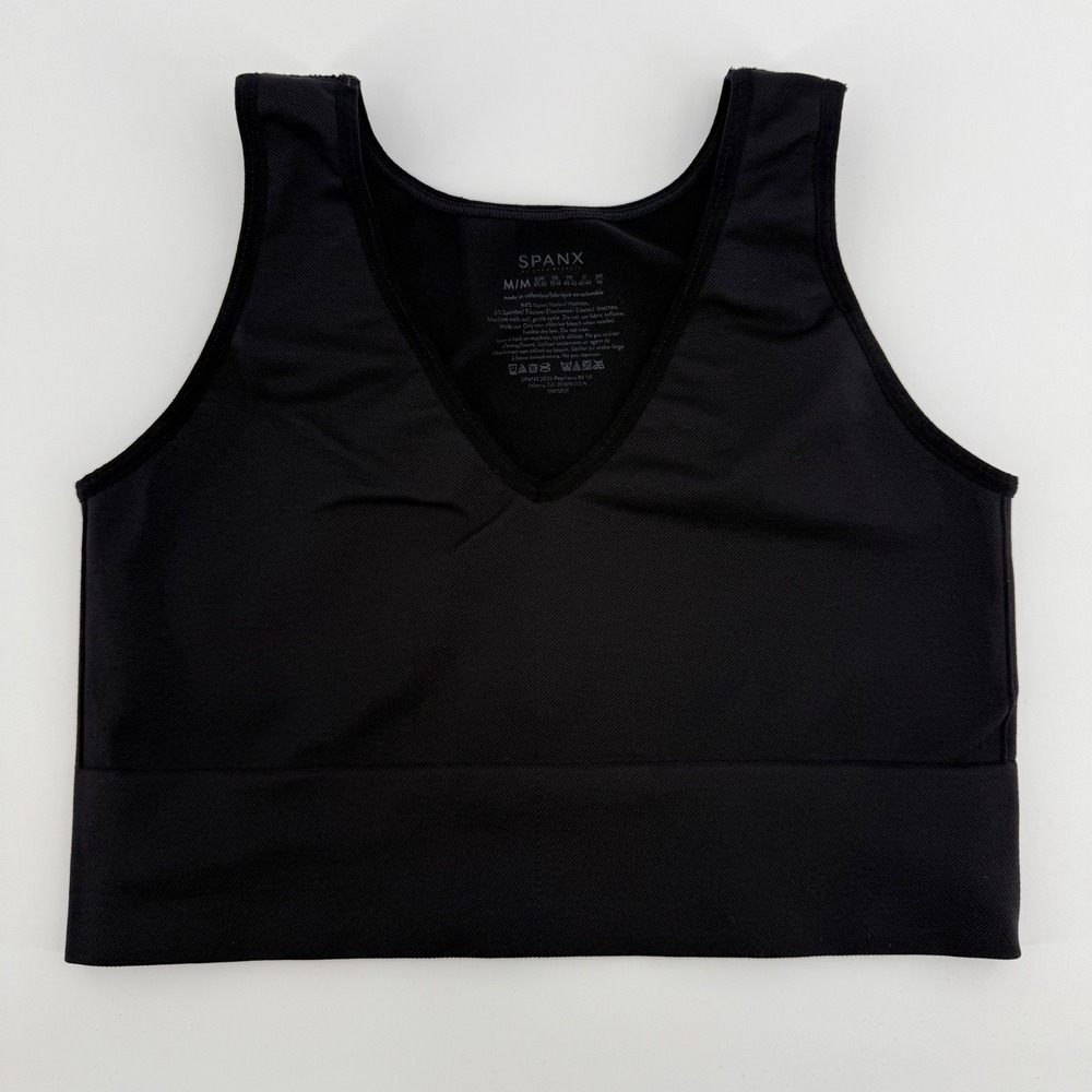Spanx Seamless‎ Active Crop Top Black V-Neck Sleeveless Womens Medium